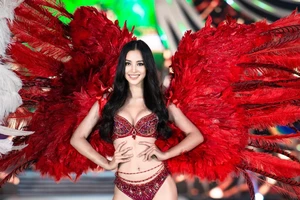 Ngắm Tiểu Vy trước khi kết thúc nhiệm kỳ đương kim hoa hậu 