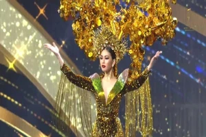 Ngọc Thảo tỏa sáng với Quốc phục tại Miss Grand International