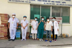 NSƯT Hữu Châu, Phương Thanh, Thái Thùy Linh hỗ trợ bà con y bác sĩ chống dịch