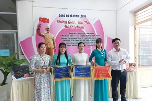 'Không gian văn hóa Hồ Chí Minh' tại UBND xã Vĩnh Lộc B