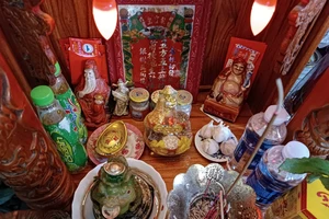 Lễ vật cúng Thần tài Tết Quý Mão 2023