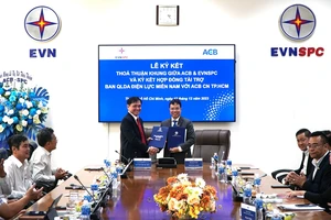 EVNSPC tăng cường hợp tác với ACB
