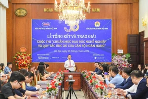 Vietcombank đạt giải cao tại cuộc thi ‘Chuẩn mực đạo đức nghề nghiệp và quy tắc ứng xử của cán bộ ngân hàng’