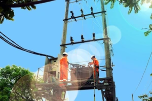 5 tháng, sản lượng điện thương phẩm của EVNNPC tăng 14,09%