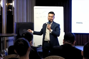 Mr Aketa - Diễn giả truyền cảm hứng trong các hội thảo tài chính