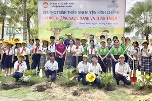 Học sinh Bình Chánh hào hứng với Ngày hội Môi trường xanh của VWS