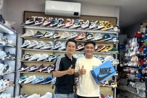 Trung Sneaker - Cung cấp giày Nike chính hãng, mẫu mã đa dạng