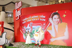 Đồng hành cùng bà con nông dân, Nam Ngư quảng bá đặc sản tỏi Lý Sơn