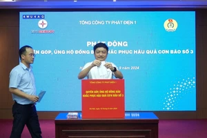 CBCNV trong toàn EVNGENCO1 đóng góp ít nhất 1 ngày lương để ủng hộ đồng bào bị thiệt hại do thiên tai, bão lụt