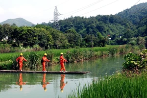EVNNPC: Vươn xa ‘Dòng điện anh hùng’