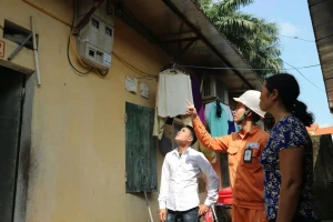 EVNHANOI tăng cường kiểm tra, tuyên truyền giá bán điện tại các điểm cho thuê nhà