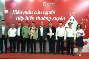 EVNGENCO1 hưởng ứng Tuần lễ hồng EVN lần thứ X