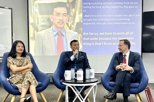 Doanh nhân David Dương tài trợ 5 triệu USD học bổng cho Fulbright Việt Nam