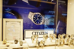 Hải Triều - Giá đồng hồ chính hãng với cam kết minh bạch