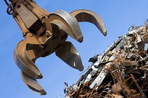 Thanh lý phế liệu nhanh chóng – Giải pháp tiết kiệm diện tích, tối ưu cho sản xuất