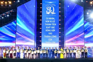 MIK Group lọt Top 'Không gian trưng bày tiêu biểu' tại Triển lãm Thành tựu đất nước