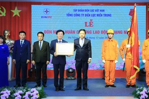 Nửa thế kỷ thắp sáng miền Trung-Tây Nguyên