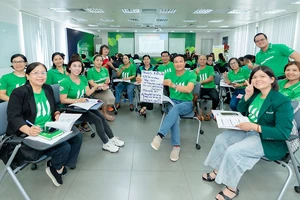 1.000 tư vấn viên bảo hiểm Manulife được đào tạo kiến thức sức khỏe cộng đồng