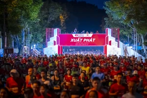 Lan tỏa ‘Bước chạy vì một Việt Nam vượt trội’, Techcombank trao cơ hội bước đi cho trẻ em Việt