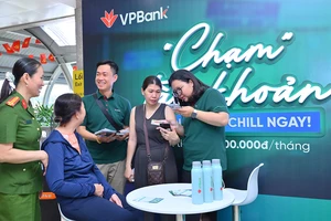 Ấn tượng giải pháp thanh toán ‘siêu tiện lợi’ Pay by Account tại tuyến metro số 1-TP.HCM