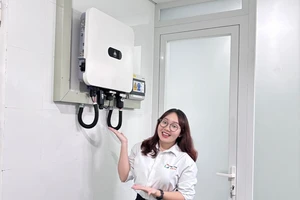 Việt Nam Solar hợp tác cùng Huawei lắp điện mặt trời có lưu trữ cho hộ gia đình