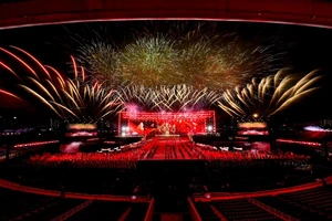 Sun Group đồng hành kiến tạo chương trình nghệ thuật đặc biệt ‘Dưới lá cờ vẻ vang của Đảng’