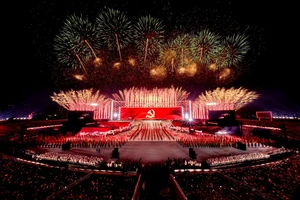 Điều chưa biết về 'concert pháo hoa quốc gia' đẹp từ mọi góc nhìn tại Mỹ Đình