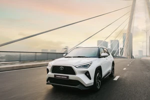 Toyota tăng lợi thế cho dòng xe Hybrid Electric bằng chính sách bảo hành mới