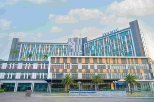 Vinmec Smart City cứu mẹ và song thai trong tình huống sản khoa đặc biệt nghiêm trọng