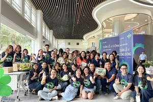 Manulife Việt Nam nhận giải thưởng quốc tế về hoạt động cộng đồng