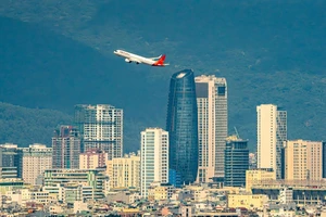 Bay Sun PhuQuoc Airways, chơi Bà Nà, hưởng ưu đãi lên đến 680 ngàn đồng