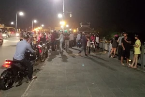 Bỏ xe trên cầu, người phụ nữ gieo mình xuống sông Hương