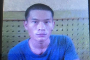 Bị chê không biết múa côn, nam thanh niên đánh chết bạn