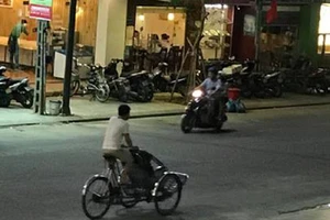 'Chặt chém' du khách, người đạp xích lô bị phạt 1 triệu đồng