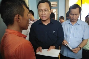 Thăm hỏi, hỗ trợ các gia đình vụ 13 người tử vong khi rước dâu