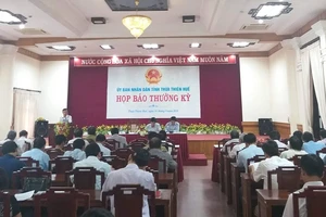 Cựu Chủ tịch tỉnh Thừa Thiên - Huế bị cấm xuất cảnh là tin bịa