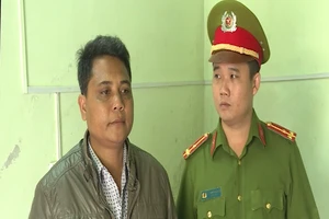 Dùng phiếu lương hưu lừa đảo 11 tỉ đồng