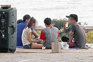 Huế ra chỉ thị quản lý tiếng ồn từ nhạc sống, karaoke di động