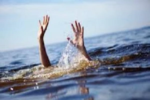 Nữ sinh Đà Nẵng đuối nước tại biển Cửa Việt