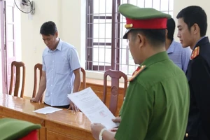 Để xảy ra phá rừng, nguyên trạm trưởng kiểm lâm bị bắt