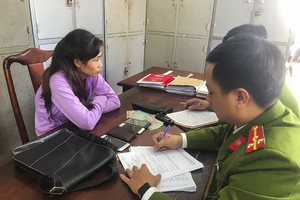 Đưa đi khám, người mẹ xúi con gây nhiều vụ trộm ở bệnh viện