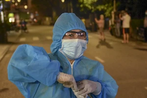 Huế khử trùng tuyến phố nơi ca nhiễm COVID-19 lưu trú