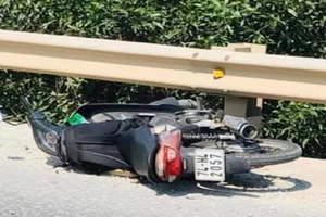 Tai nạn khiến 1 người chết, tài xế xe container bỏ chạy