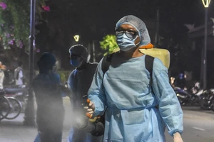 8 người bay cùng tiếp viên ở Hà Nội đã đi động Thiên Đường