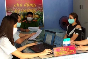 Đăng tin ship bánh, một người ở Huế bị mời lên làm việc