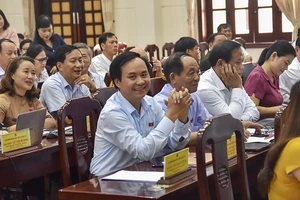  Quảng Trị có tân Chủ tịch và phó Chủ tịch UBND tỉnh 