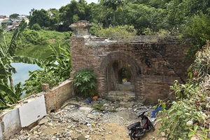 Thông tin mới về việc 'phát hiện' 2 cổng thành ở cố đô Huế