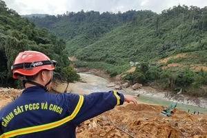 Có thể phải nắn sông Rào Trăng để tìm người mất tích