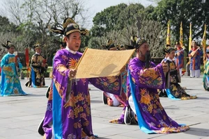 Huế tái hiện lộng lẫy lễ Nguyên đán triều Nguyễn 