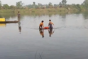 Phát hiện thi thể người đàn ông trên sông Bồ